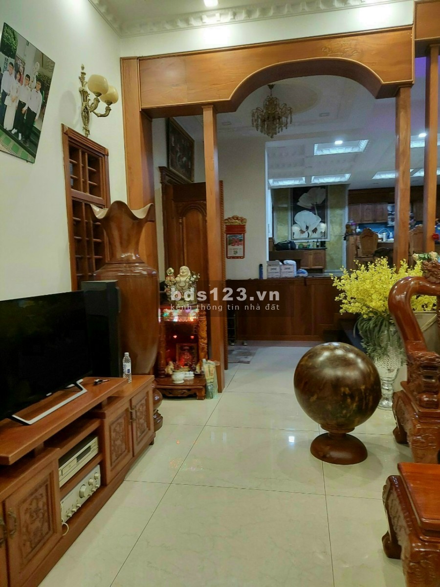 Bá biệt thự Lê Văn Thọ, phường 9, Quận Gò Vấp, diện tích 11,5x20m 228m2, giá chỉ 35 tỷ