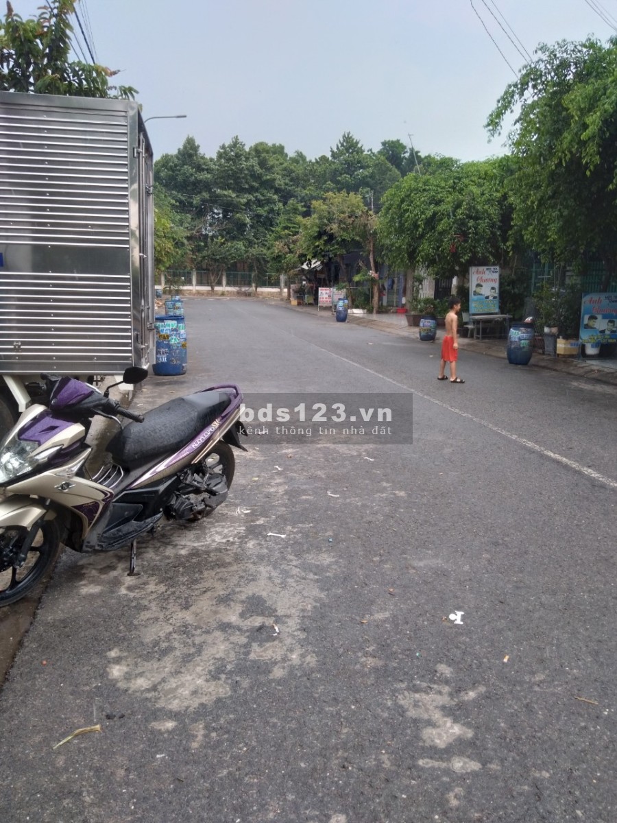 Ngân hàng thanh lí nhà trọ 300m & đất ngay kcn chỉ 800 triệu/nền gần chợ trường học