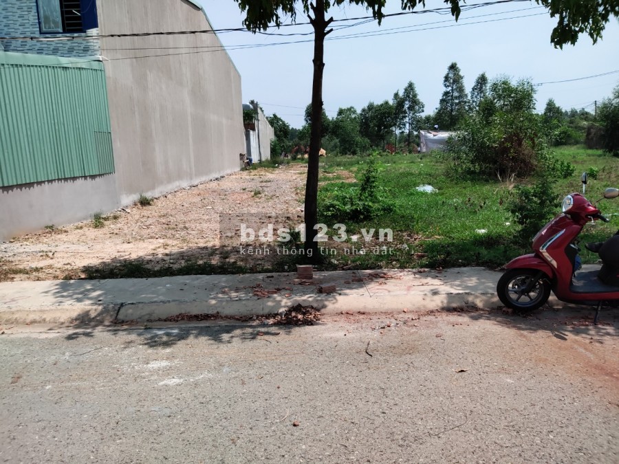 Ngân hàng thanh lí nhà trọ 300m & đất ngay kcn chỉ 800 triệu/nền gần chợ trường học