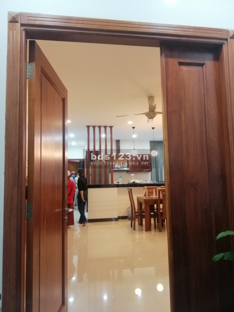 Bán nhà Phố Mặt Tiền An Phú, Trệt 3 Lầu, HĐT 50 tr/tháng Full Nội thất gỗ 18 tỷ