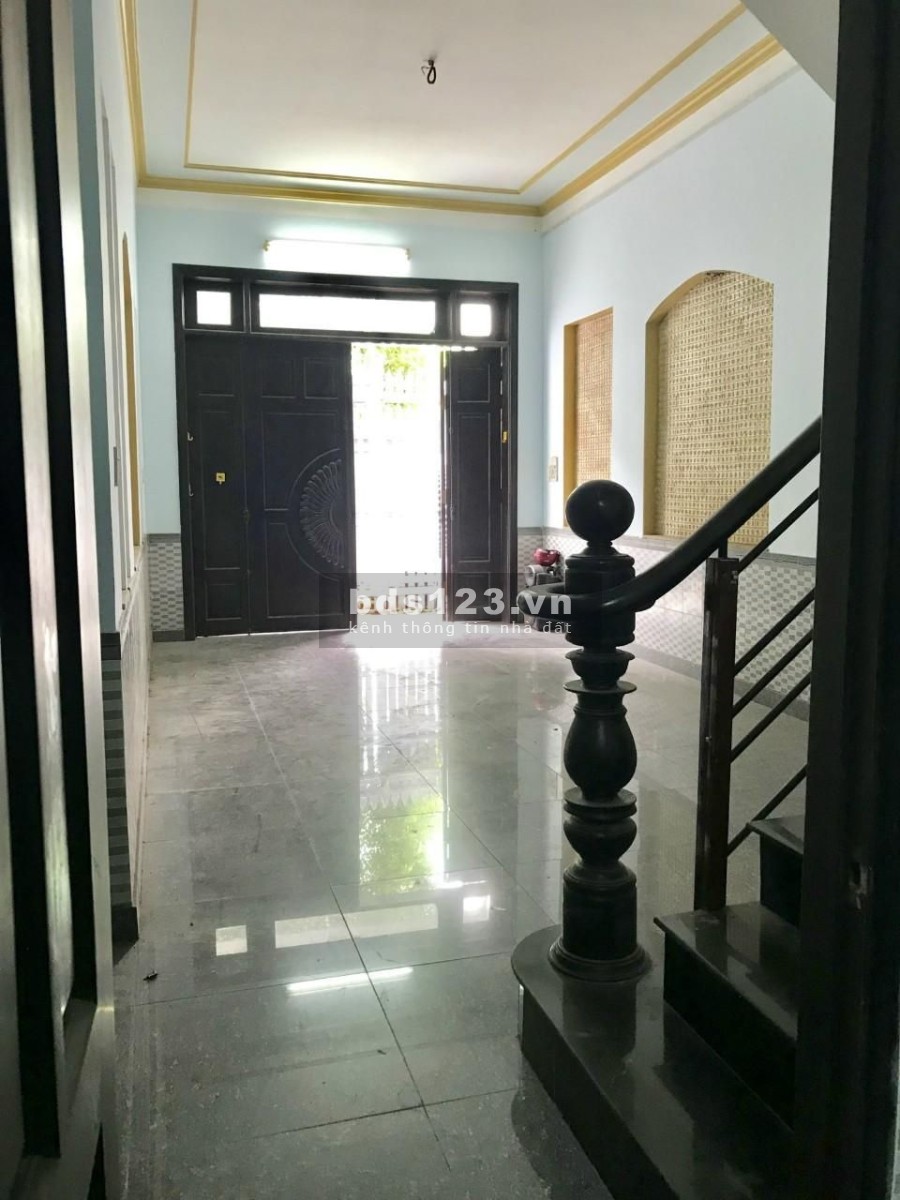 Bán nhà quận 12 giá rẻ, Nguyễn Ảnh Thủ, Trung Mỹ Tây, 68m2, HXH, 2 Tầng, 3 phòng ngủ, giá chỉ 4 tỷ.