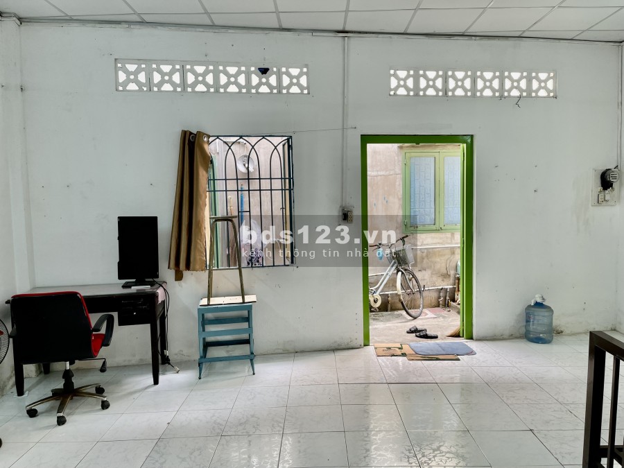 Cho thuê phòng trọ giá rẻ đẹp rộng rãi thoáng mát, yên tĩnh Quận Phú Nhuận, gần siêu thị Rạch Miễu