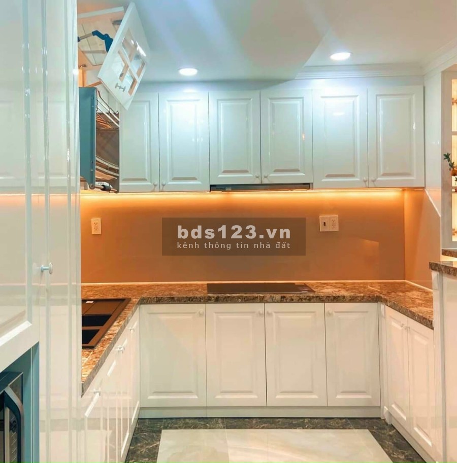 Căn hộ cosmo city 3 phòng ngủ, đã có sổ, full nội thất, chiết khấu lên đến 4% giá trị căn hộ
