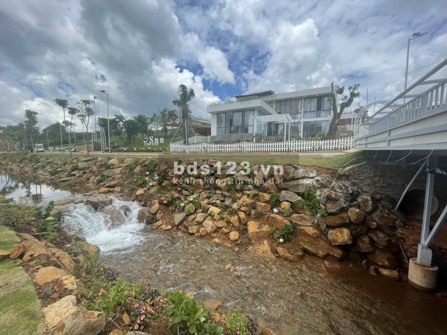 Shophouse sun valley bảo lộc view công viên trung tâm sổ hồng từng căn, thổ cư 100%