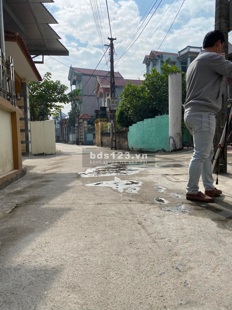 Lô đất diện tích 48m2 Ngọc Loan - Tân Quang - Văn Lâm đường ô tô giá thương lượng
