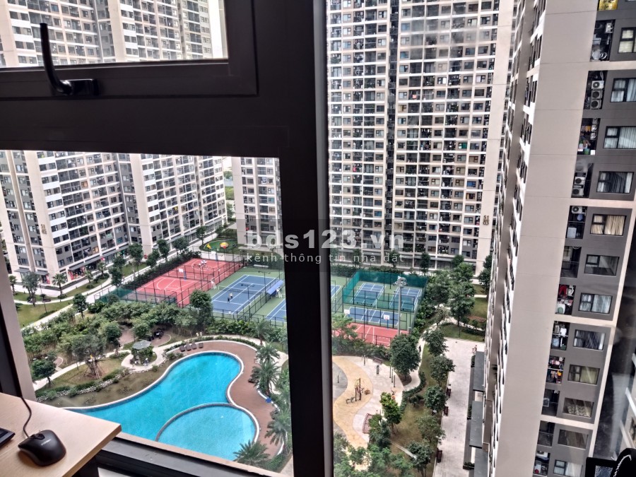 Bán căn 2PN+1 bc ĐN, view nội khu tại Vinhomes Smart City Tây Mỗ cắt lỗ 200 triệu