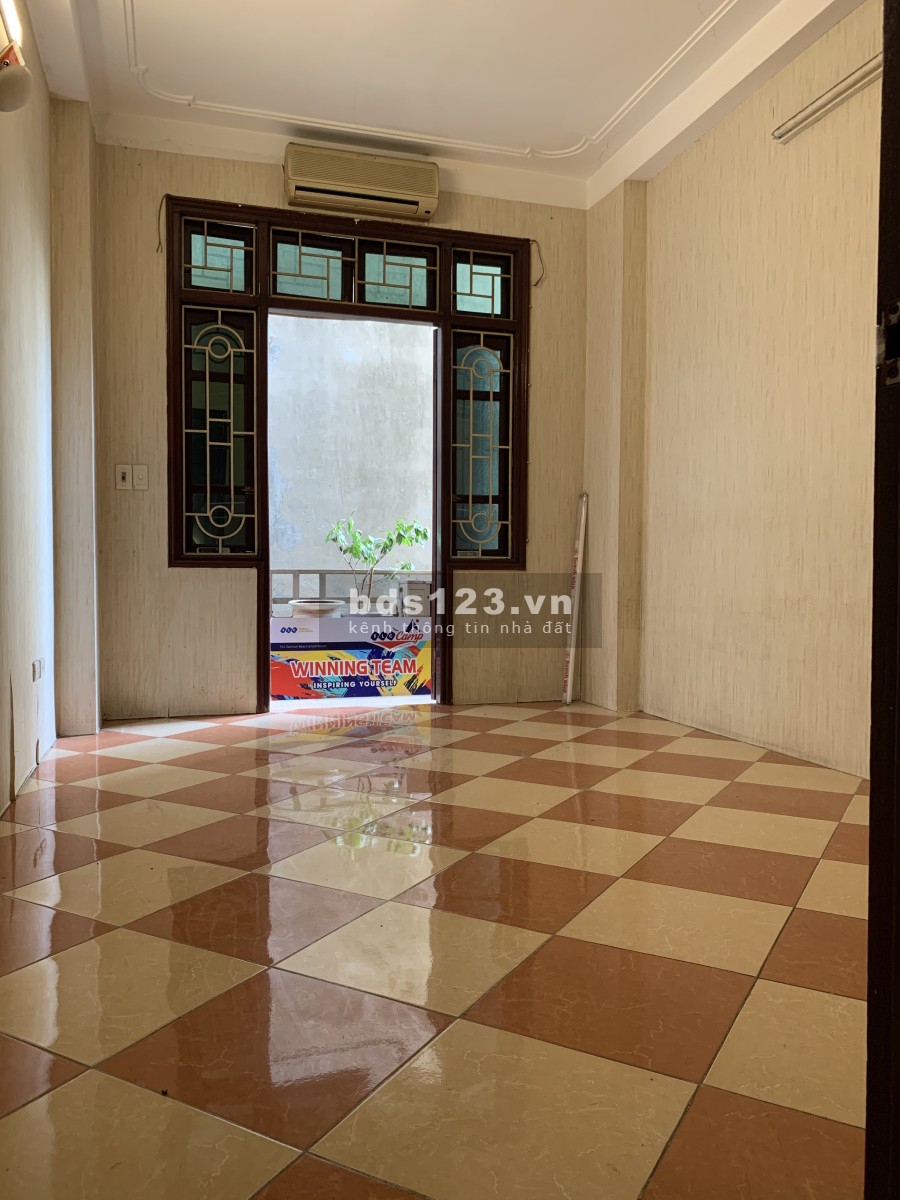 Có nhà cho sv, gia đình thuê, nội thất đầy đủ, giao thông thuận lợi, gần DHBK, DHXD, DHKT …