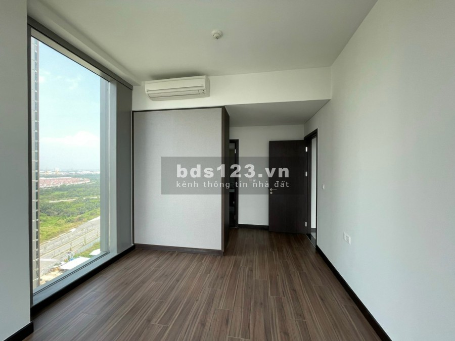 Cho Thuê Căn Hộ Empire City - Nội Thất Cơ Bản - 03 PN - View Tầng Cao Bitexco .