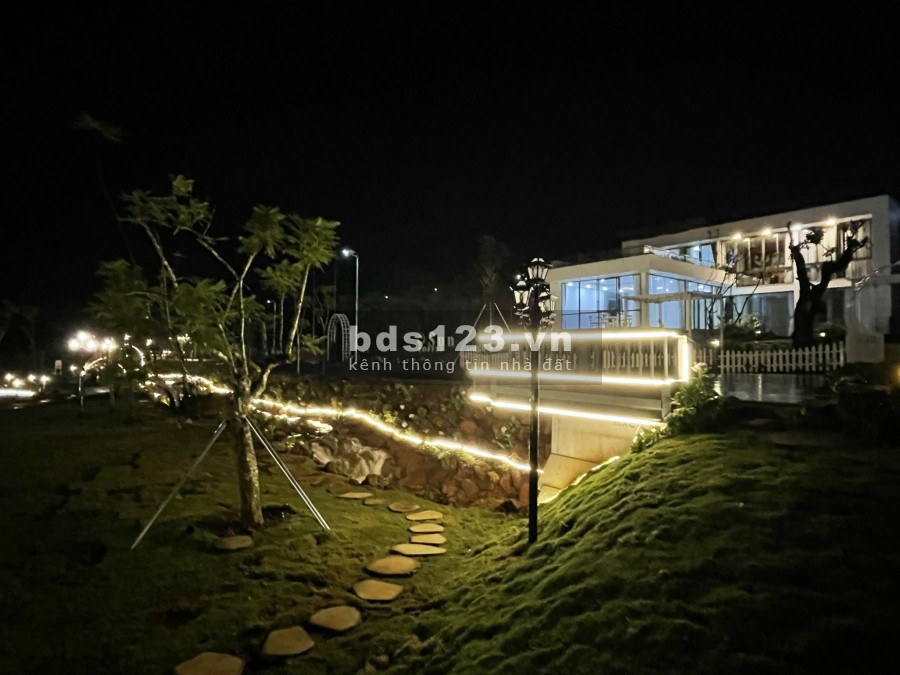 Shophouse sun valley bảo lộc view công viên trung tâm sổ hồng từng căn, thổ cư 100%