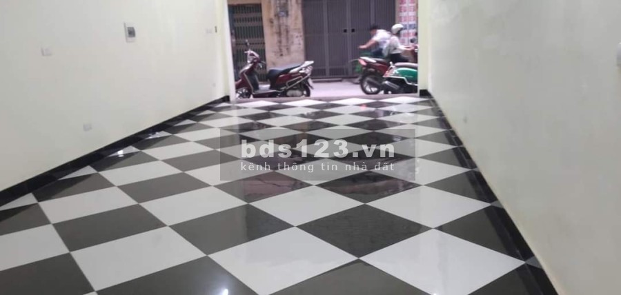 Bán nhà Khương Trung Ngõ ÔTÔ, MT 4m, Kinh doanh tốt, DT 45 m2 giá 4.2 tỷ