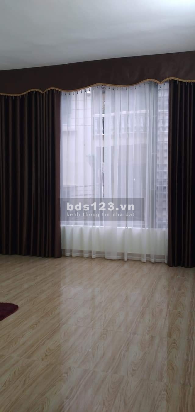 Bán nhà Khương Trung Ngõ ÔTÔ, MT 4m, Kinh doanh tốt, DT 45 m2 giá 4.2 tỷ