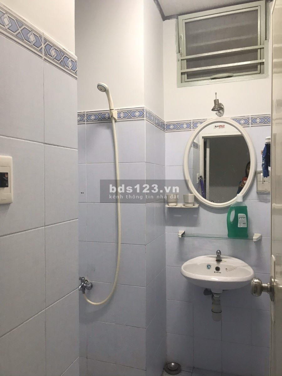 Cần tìm nữ share phòng chung cư Phú Thọ, giá 1.3 triệu/tháng, tiện ích đầy đủ vào ở được ngay