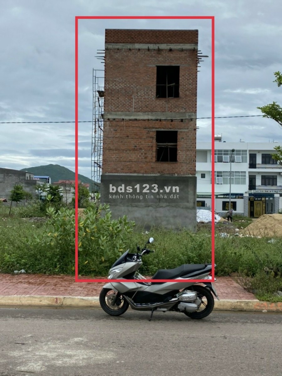 Bán đất Trung tâm Thị xã An Nhơn, đối diện trường học, mặt tiền 6m tiện mua bán kinh doanh