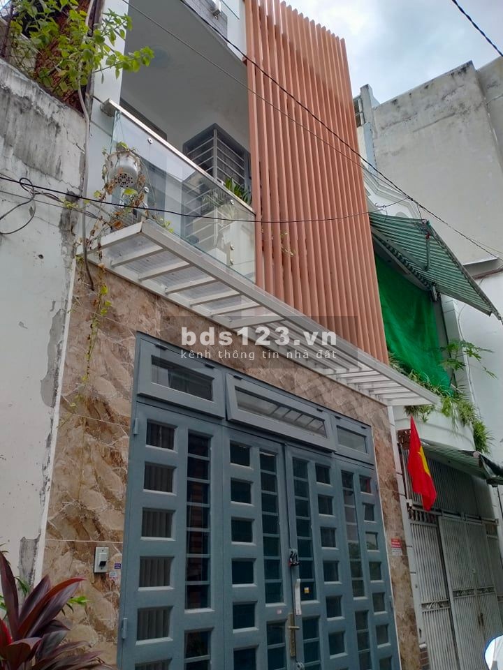 Nhà đẹp lung linh Lê VănThọ P9 GV, 42m2, ngang 4mx10.5m, 2 tầng BTCT, hẻm ô tô
