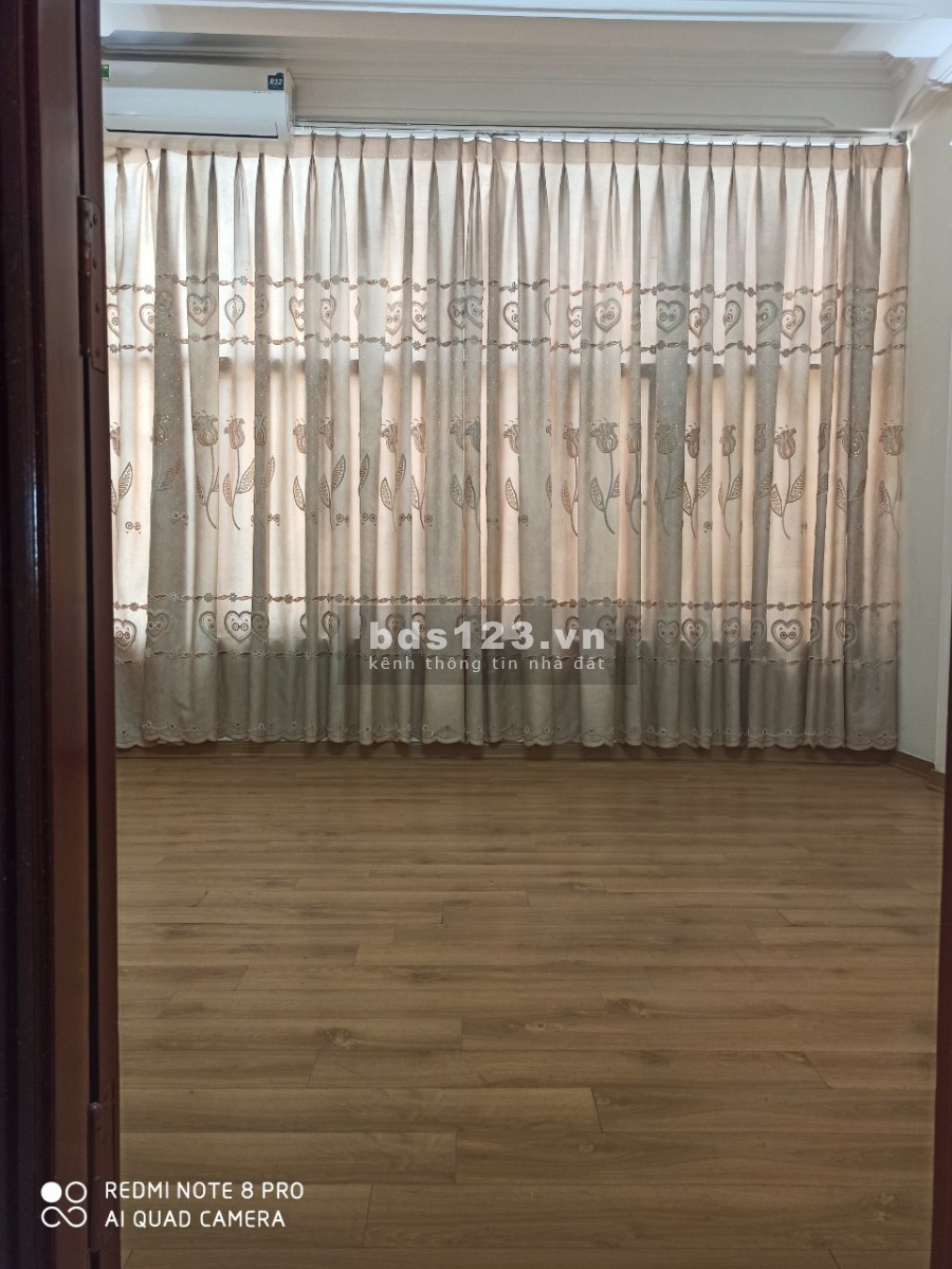 Bán nhà riêng Nguyễn Đức Cảnh, Tương Mai 5 tầng, ngõ ba gác thông, giá 2.75 tỷ