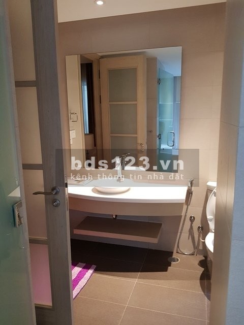 Bán căn 2PN - 83m2 Đảo Kim Cương - view hồ bơi giá cực tốt 5.8 tỷ bao hết, nội thất cao cấp