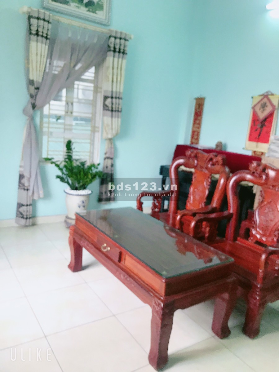 Bán nhà 4 tầng mặt phố Phạm Văn Đồng - Bắc Từ Liêm, DT 61m2 vuông vắn, kinh doanh và ở thoải mái
