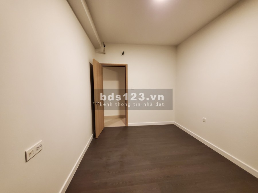 Bán căn hộ The Sun Avenue 3PN 2WC HTCB 96m2 Tháp trung tâm tầng đẹp LH: 0907978771