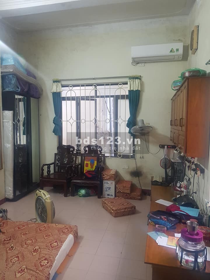Bán nhà nguyên căn nhỉnh 6 tỷ, diện tích 62m2, nhà phố Lò Đúc, Hà Nội, sổ sẵn sàn giao dịch