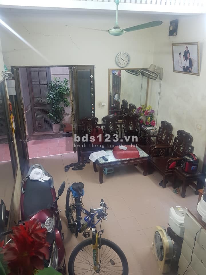 Bán nhà nguyên căn nhỉnh 6 tỷ, diện tích 62m2, nhà phố Lò Đúc, Hà Nội, sổ sẵn sàn giao dịch