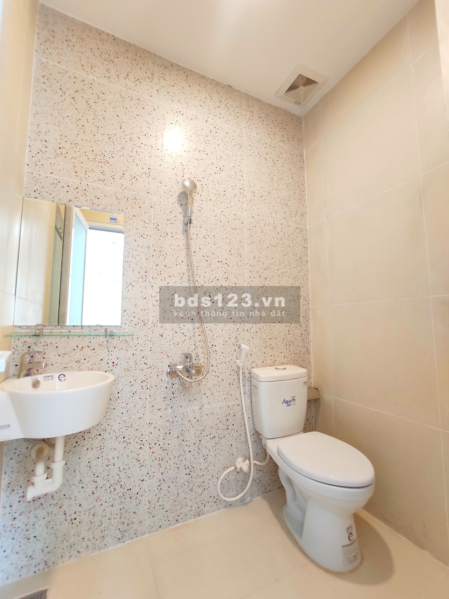 Cho thuê phòng mới xây 100% ngay sân bay full nội thất bàn giao vào ở được ngay