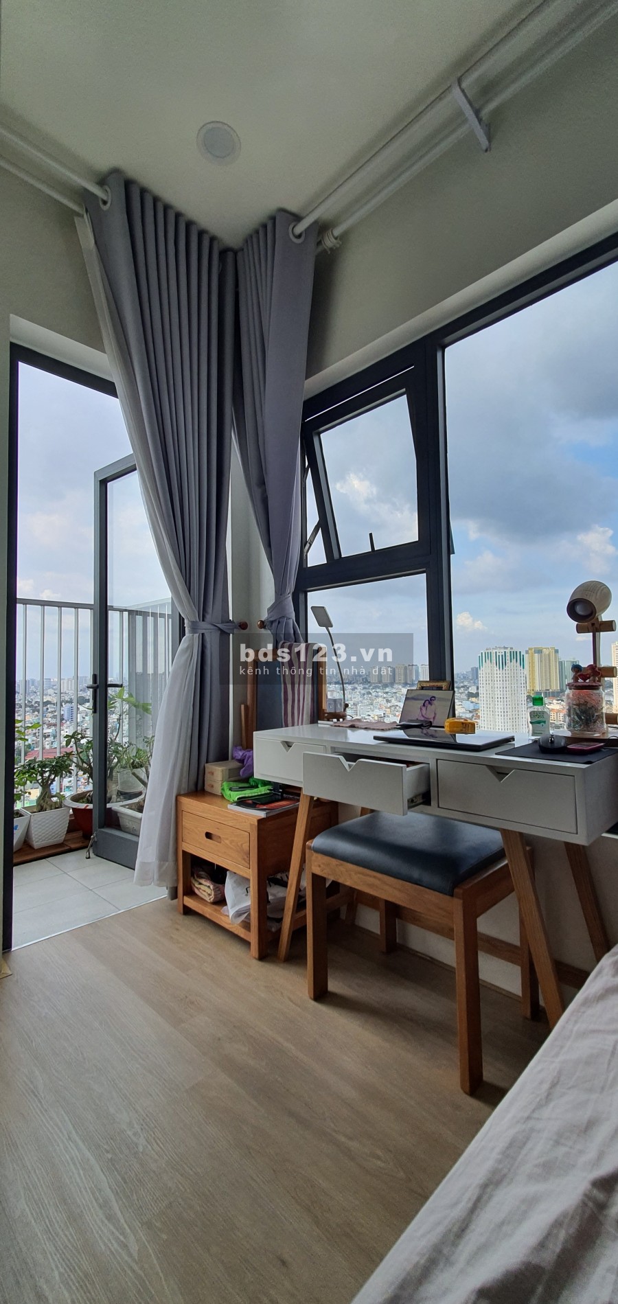 Căn hộ Viva riverside ngắm pháo bông tuyệt đẹp, 3PN, 2WC, 3 view Quận 1, 6 đầm Sen. Chính chủ 90m2