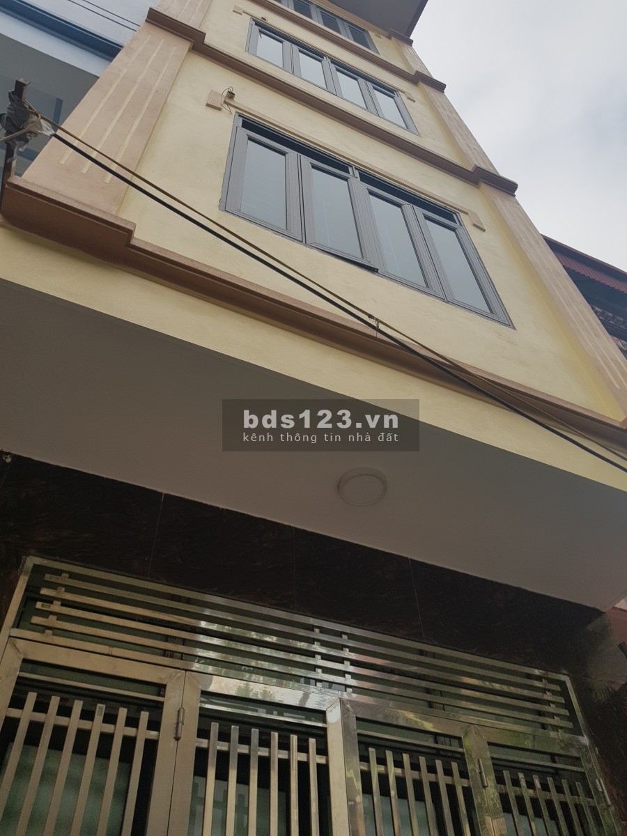 Cần bán nhà tổ 12 Phú Lương sổ đỏ diện tích 31m2 4 tầng ô tô cách 20m, giá bán 2 tỷ