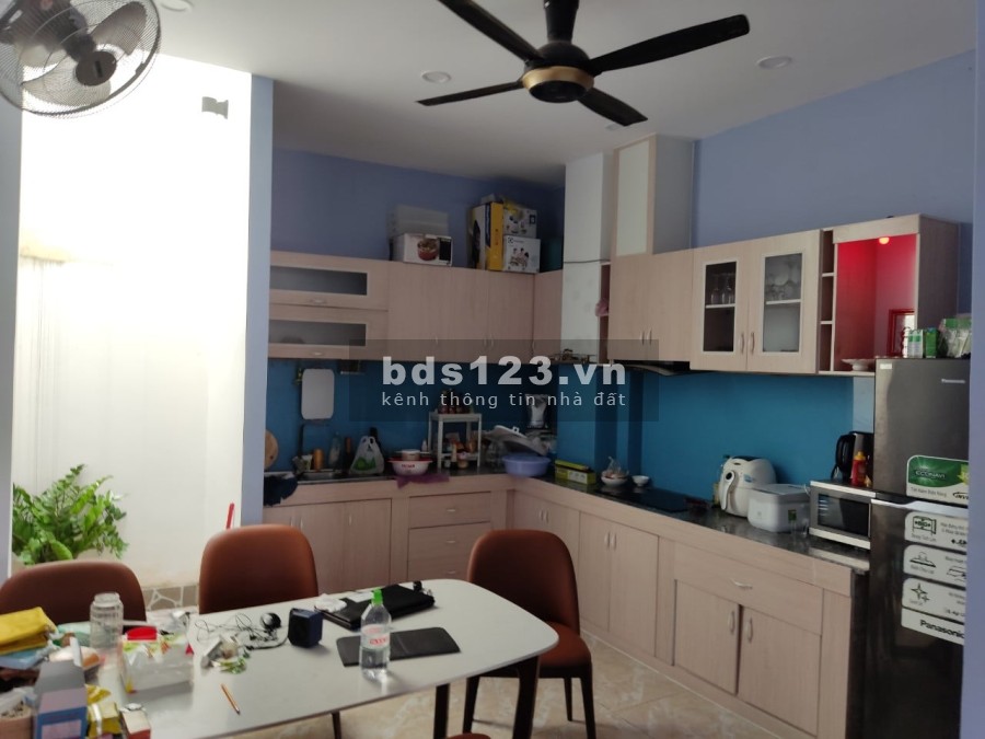 (Quận 12)Nhà đẹp cần bán gấp, hxh 6m, Lê Thị Riêng, P.Thới An, diện tích 61m2, 3 tầng, giá 4.5 tỷ