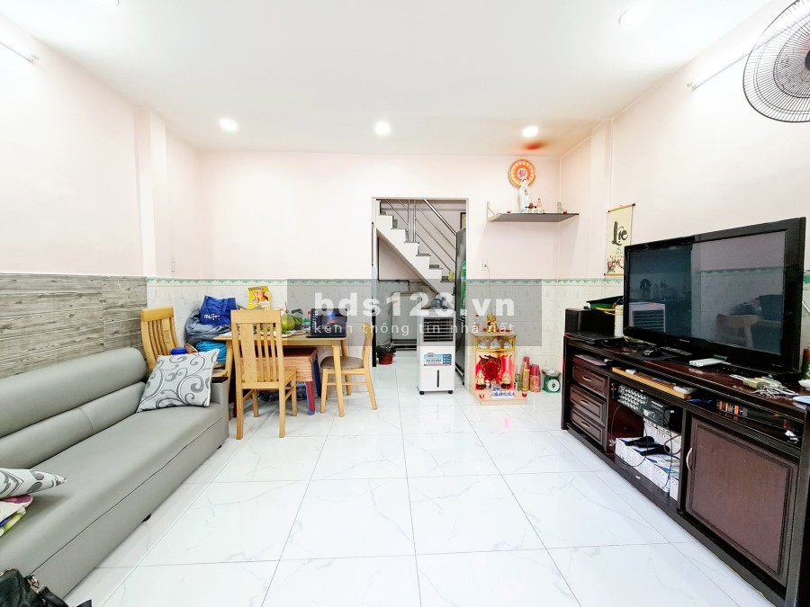 Cần bán nhà hẻm xe hơi thông lô góc 2 mặt thoáng không lộ giới, dtsd 30m2, giá 3.9 tỷ