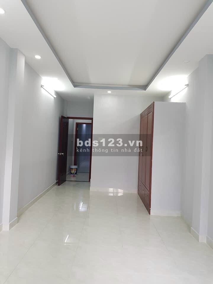 Hẻm tải nhỏ Quận 5, dt 59m2 (3.5x16) 3 tầng BTCT 4PN, sát Quận 1, đẹp ở ngay chỉ 7.4 tỷ TL
