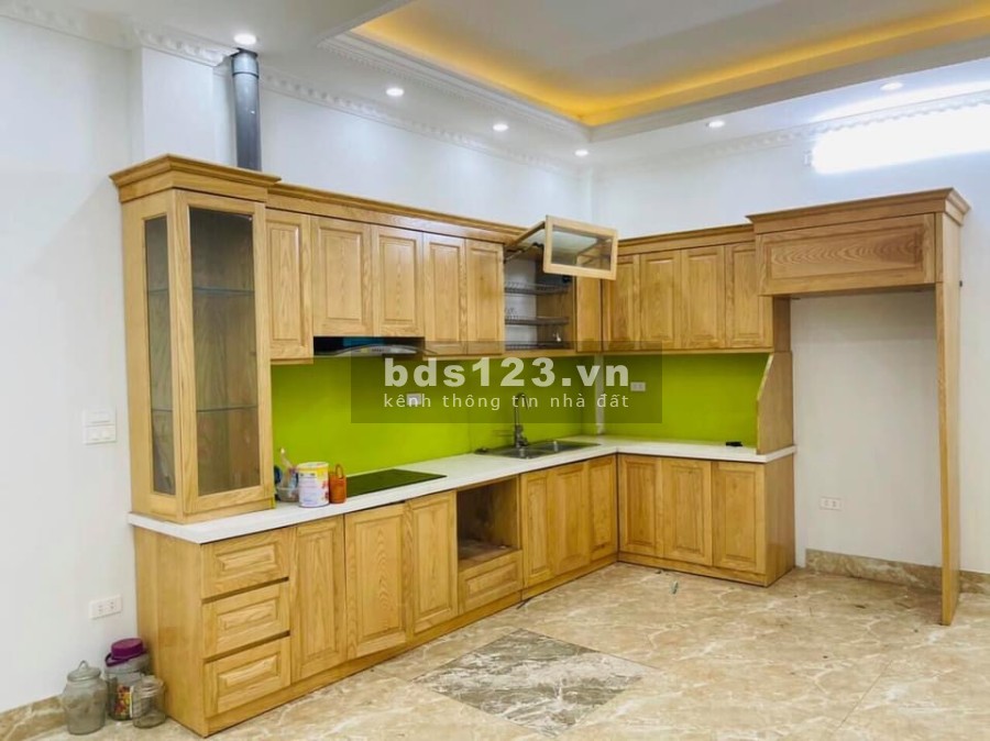 Nhà mới giá rẻ ô tô đỗ cửa giá bán nhỉnh 3 tỷ sở hữu ngay 1 căn diện tích 36m2 xây 5 tầng