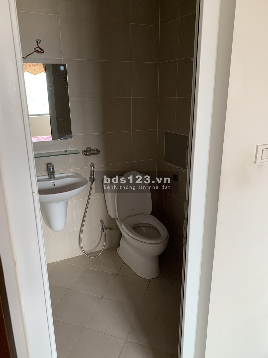Chính chủ cần cho thuê căn hộ FLC Phạm Hùng, giá tốt, đầy đủ nội thất, tầng cao, thông thoáng