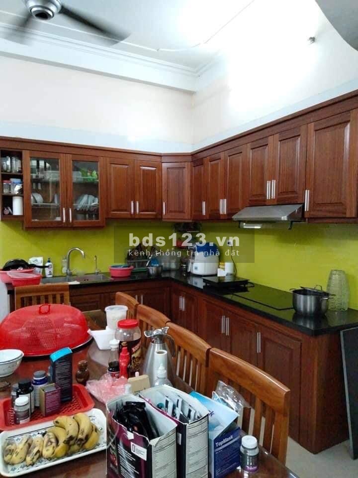 Giá rẻ bất ngờ nhỉnh 5tỷ sở hữu nhà diện tích sử dụng 66m2 xây 5 tầng tại Xuân Đỉnh