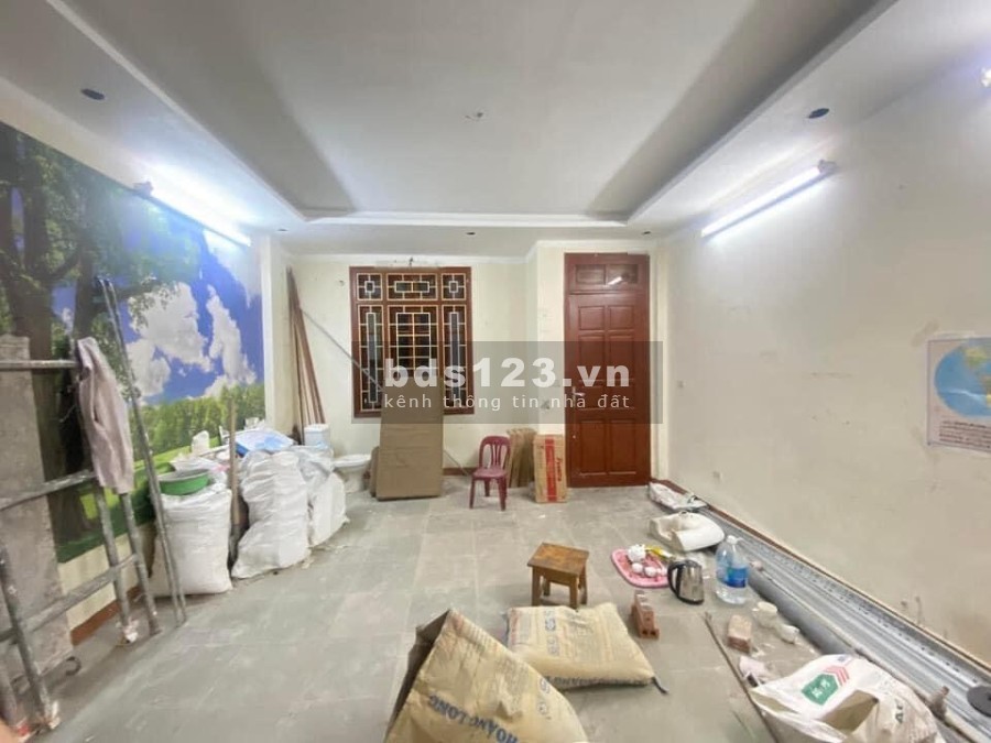 Nhà mới giá rẻ ô tô đỗ cửa giá bán nhỉnh 3 tỷ sở hữu ngay 1 căn diện tích 36m2 xây 5 tầng