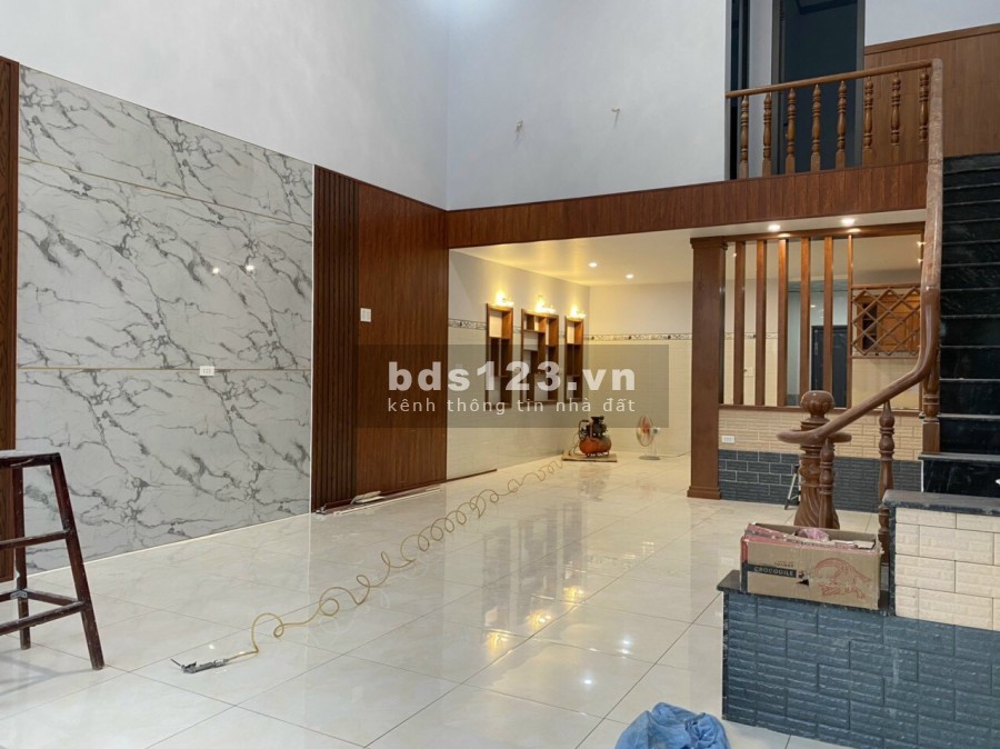 Bán nhà đẹp khu Hưng Việt, P Long Tâm, thành phố Bà Rịa giá bán 3.48 tỷ sổ sẵn chính chủ