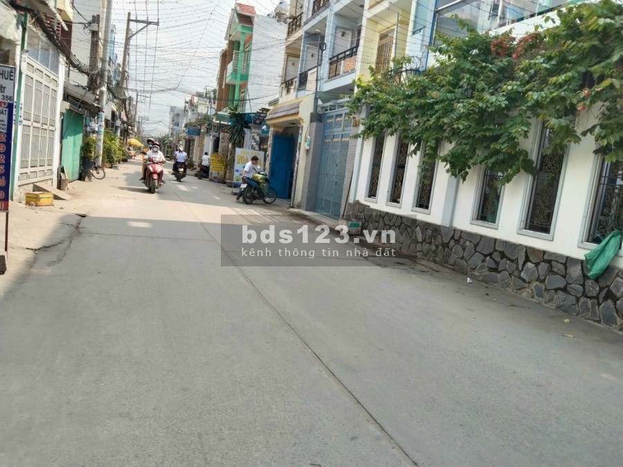 Chính chủ cần bán gấp căn nhà 50m2 đường Liên khu 4-5, Bình Tân, SHR