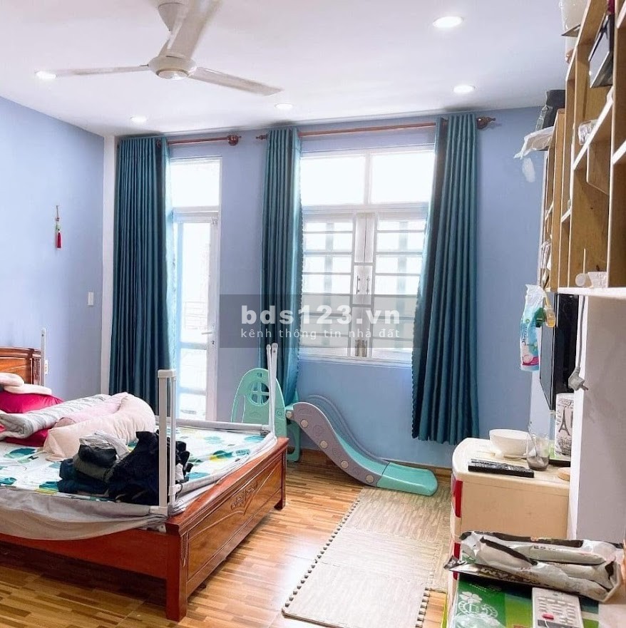 (Quận 12)Nhà đẹp cần bán gấp, hxh 6m, Lê Thị Riêng, P.Thới An, diện tích 61m2, 3 tầng, giá 4.5 tỷ