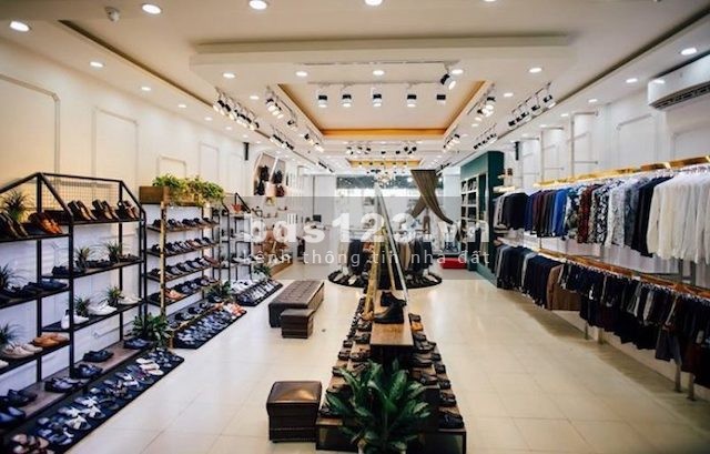 Bán nhà mặt phố đẹp nhất Khâm Thiên, kinh doanh tấp nập, dt 99m2, 4 tầng, giá bán 26 tỷ