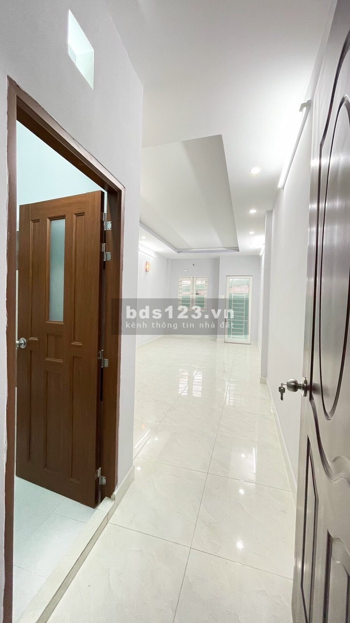 Hẻm tải nhỏ Quận 5, dt 59m2 (3.5x16) 3 tầng BTCT 4PN, sát Quận 1, đẹp ở ngay chỉ 7.4 tỷ TL