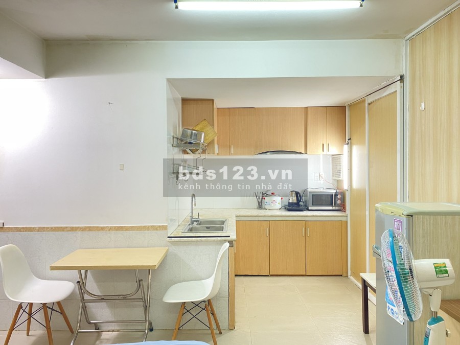 Chính chủ cho thuê mặt bằng kết hợp ở lại diện tích 55m2, Quận 1, liên hệ 0988785895