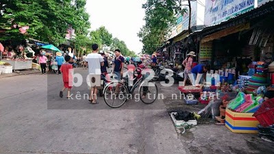 Phá sản chính chủ sang gấp căn nhà cấp 4 và lô đất 300m gần chợ dân đông giá rẻ