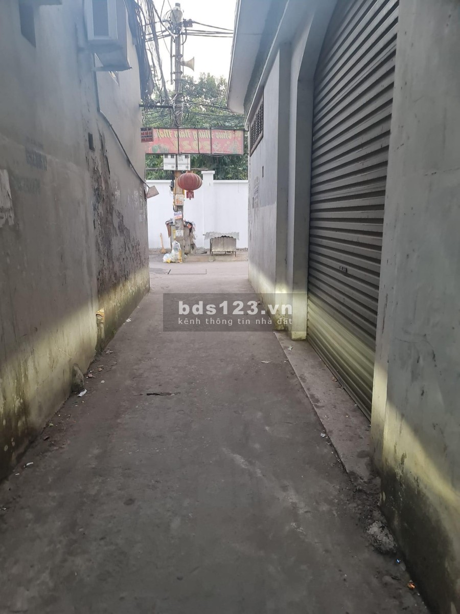 Ô tô vài mét nhỏ tiền ở ngay sổ đỏ chính chủ tầm tiền bạt ngàn khách, khu dân cư hiện hữu