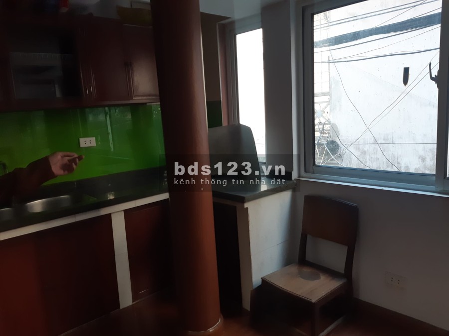 Chính chủ bán nhà mặt ngõ Khương Trung ô tô đỗ cửa, giá bán 4.8 tỷ, vị trí đắc địa, lhcc