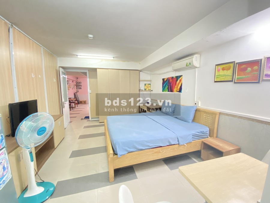 Chính chủ cho thuê mặt bằng kết hợp ở lại diện tích 55m2, Quận 1, liên hệ 0988785895