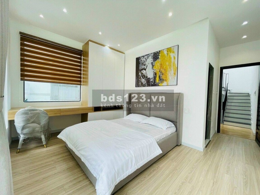 Bán nhà nguyên căn 4 tầng đúc, hẻm 6m Lê Đức Thọ, Gò Vấp…