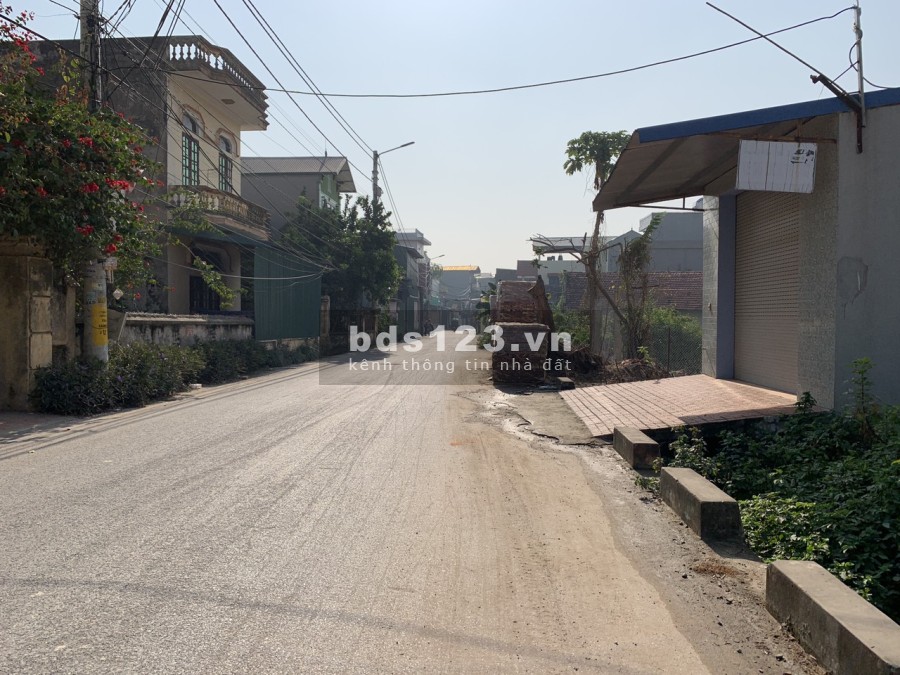 Diện tích 100m2 Đất trục chính Chuyên Mỹ Phú Xuyên đường 7m, mt 5m, kinh doanh