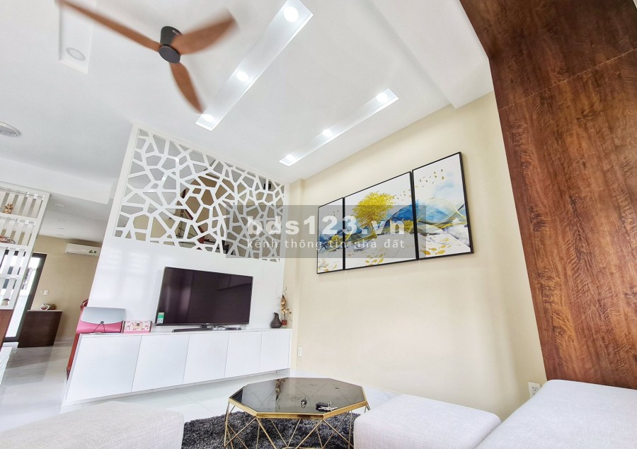 Bán nhà phố liên kề khu đô thị đầy đủ tiện ích, giá tốt đầu tư, ân hạn lãi góc thanh toán linh hoạt