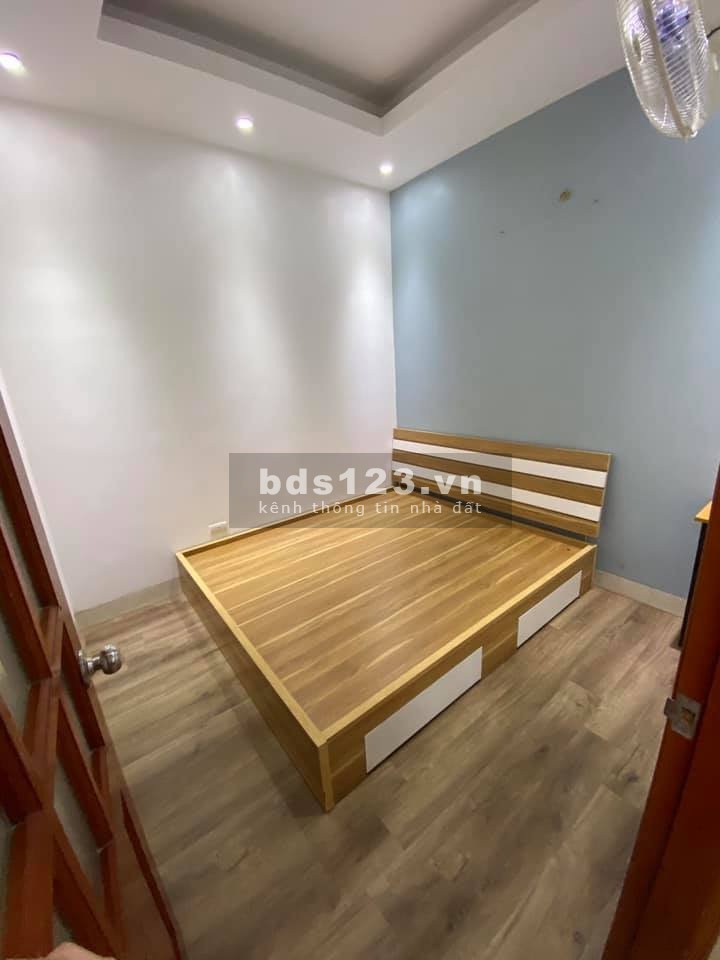 Cần Bán gấp chung cư mini căn góc trung tâm Cầu Giấy Hà Nội, dt 52m 2 pn giá chỉ hơn 1 tỷ