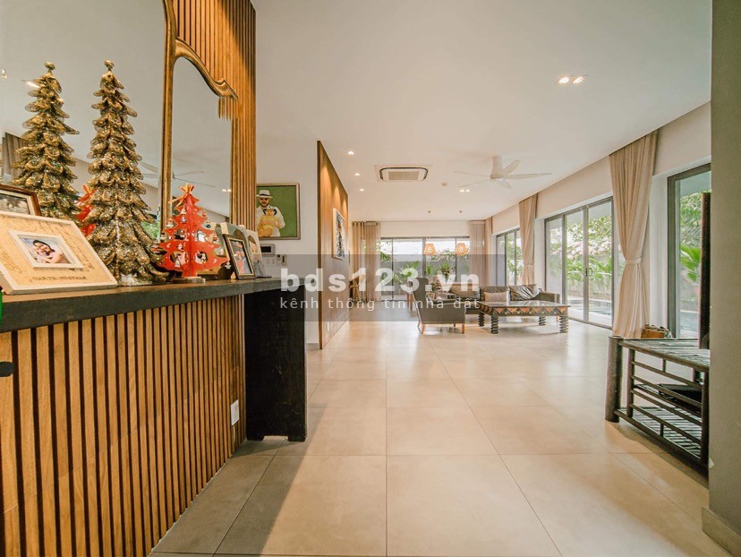 Bán biệt thự có hồ bơi ở Gò Vấp diện tích 448m2 thiết kế cực kỳ có gu giá 30 tỷ