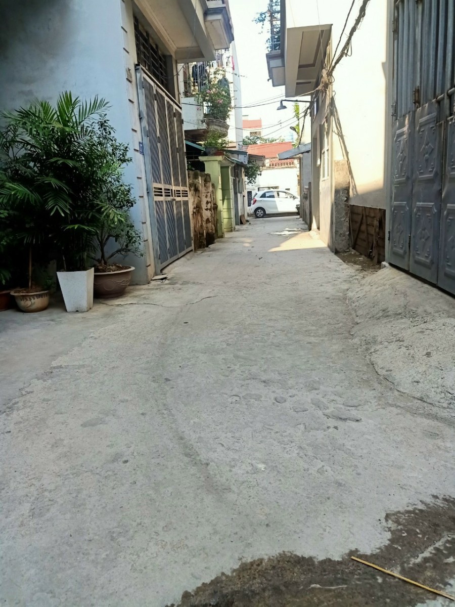 Chính chủ cần bán 50m2 thổ cư xã Di Trạch đường ô tô qua nhà hướng Đông Bắc, giá tốt